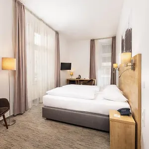 Hotel City Ring, Budapesta