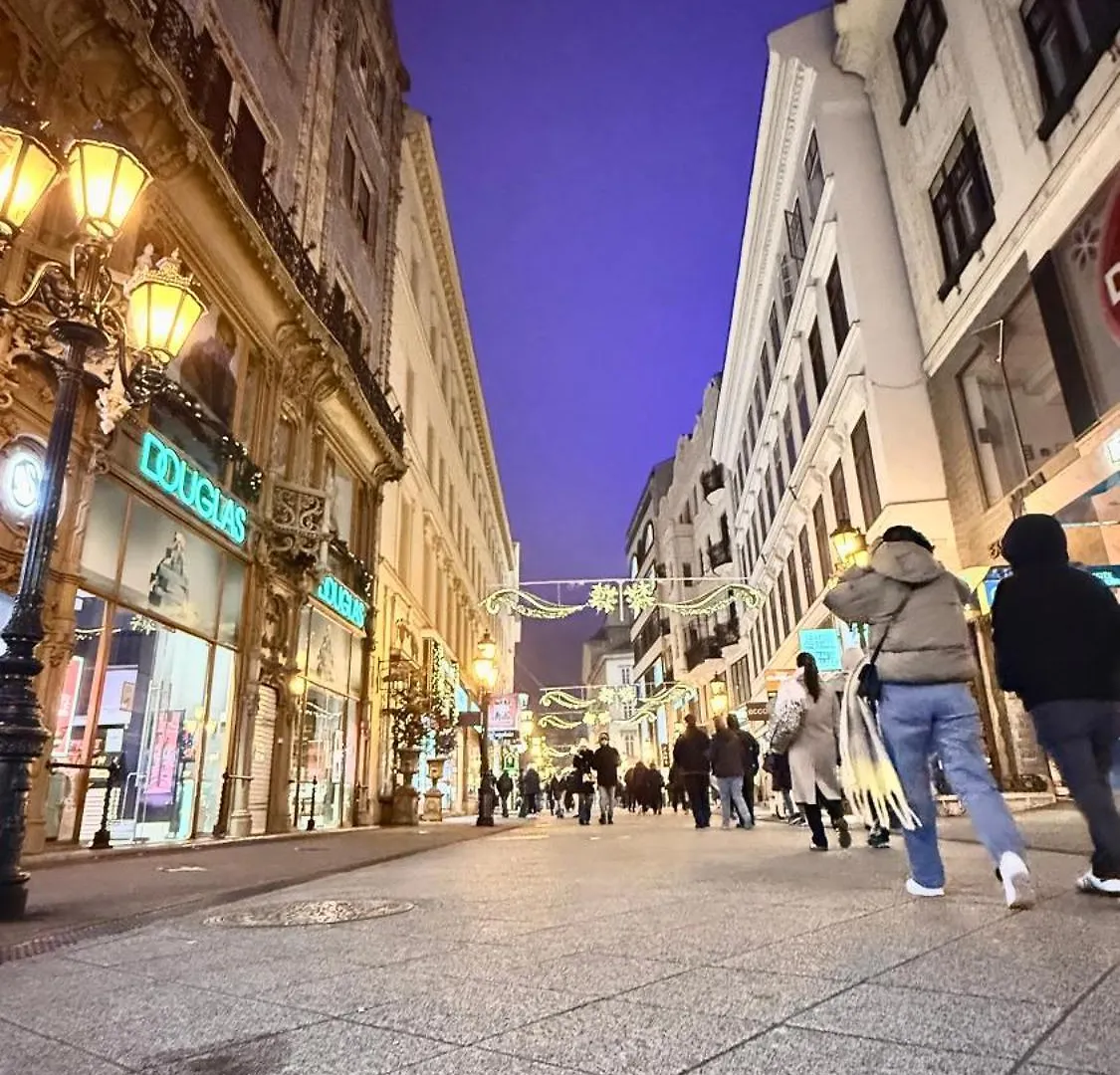 City Centrum Fashionstreet Apartman Apartment Budapest