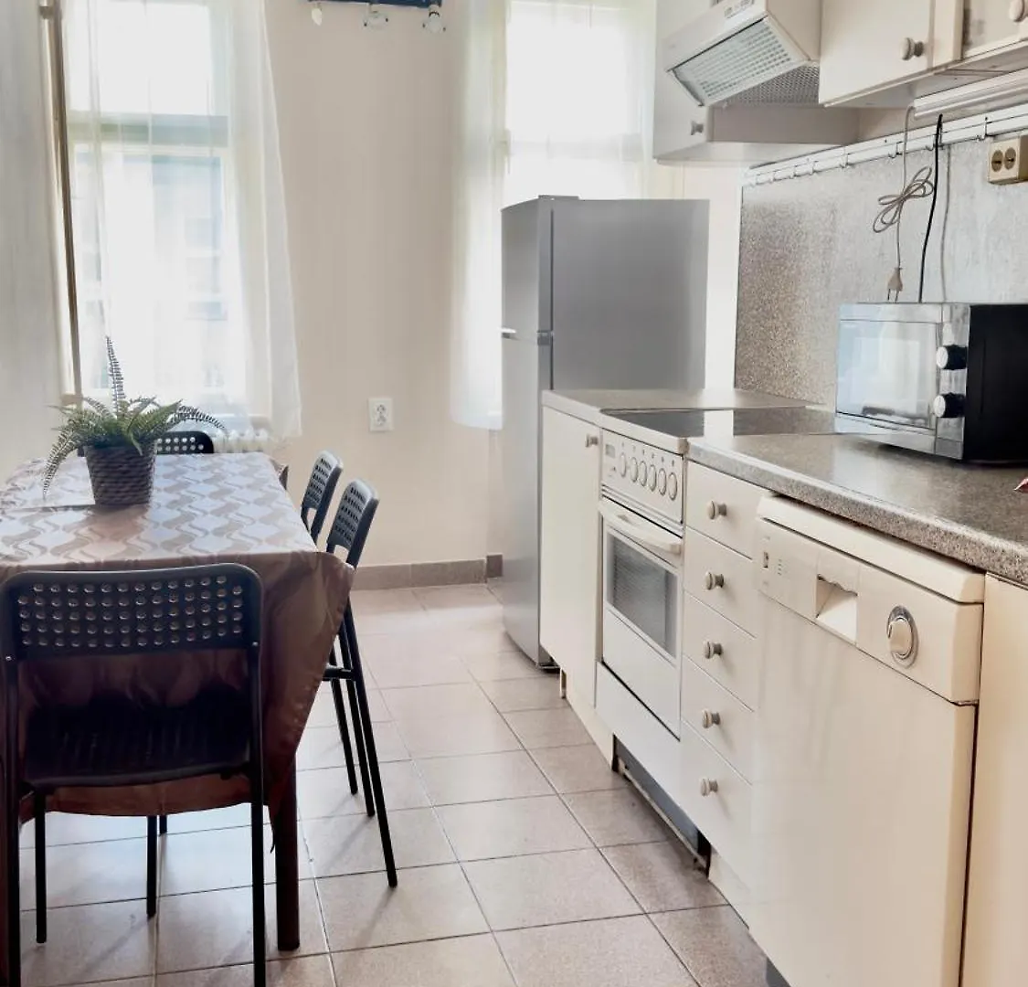 City Centrum Fashionstreet Apartman Apartment Budapest Hungary
